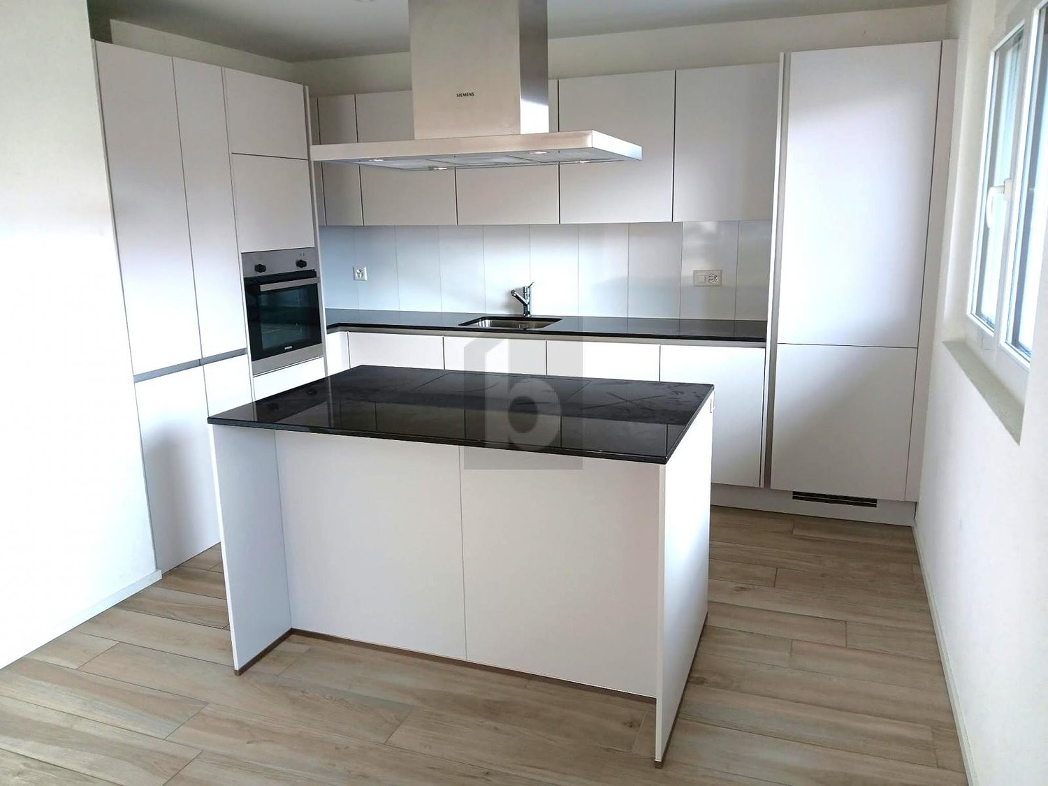 Appartamento di 4 ½ locali, foto 3 di 4