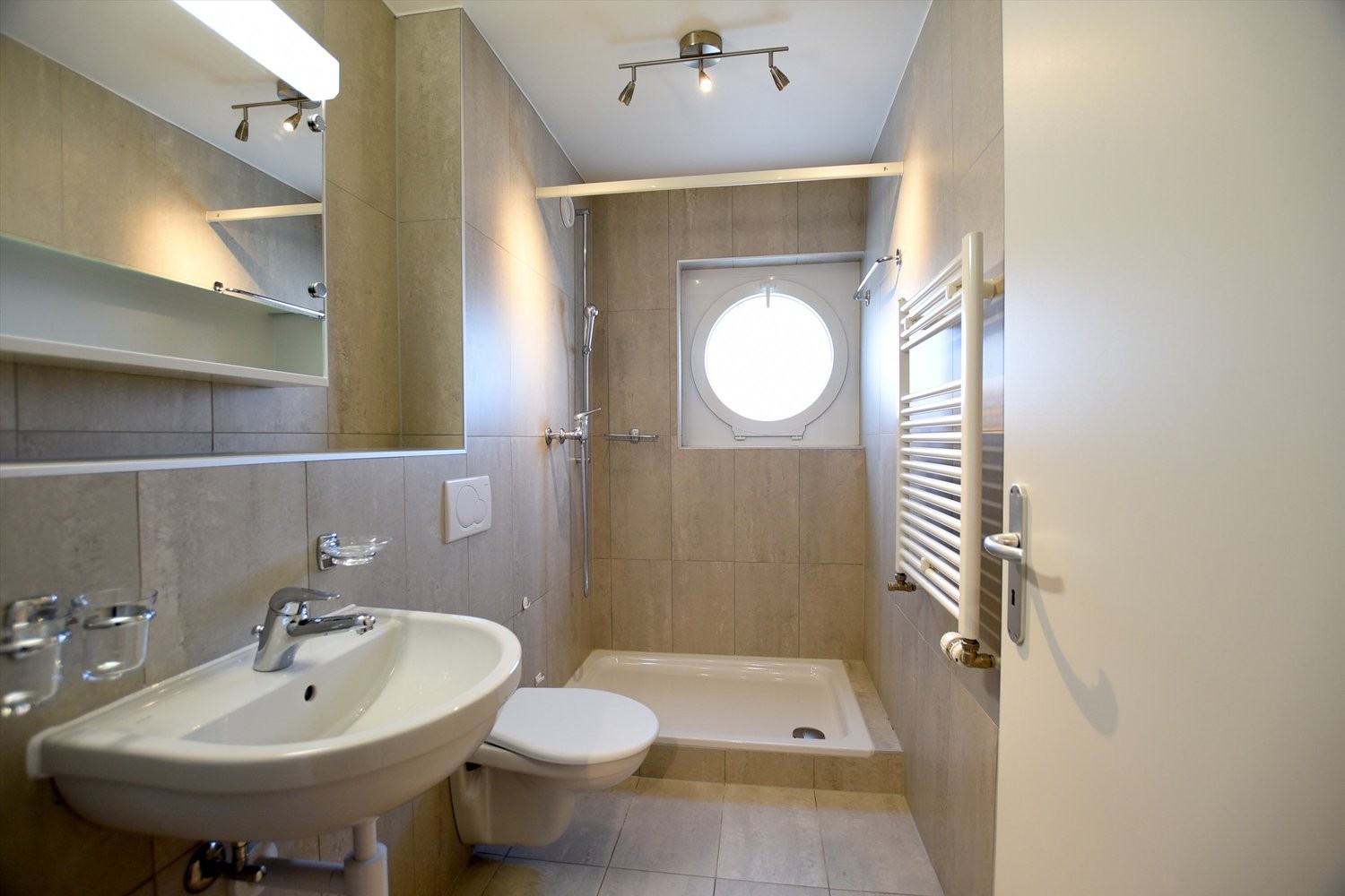 Appartamento di 4 ½ locali, foto 6 di 9