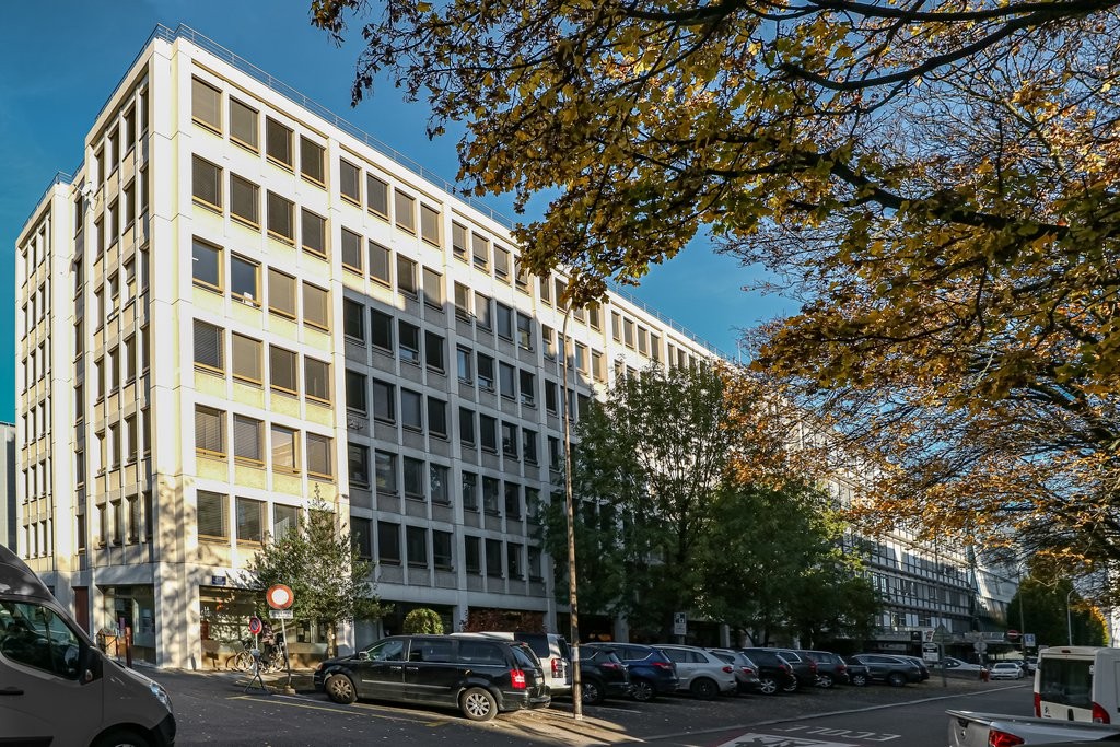 356m² office, foto 1 di 6