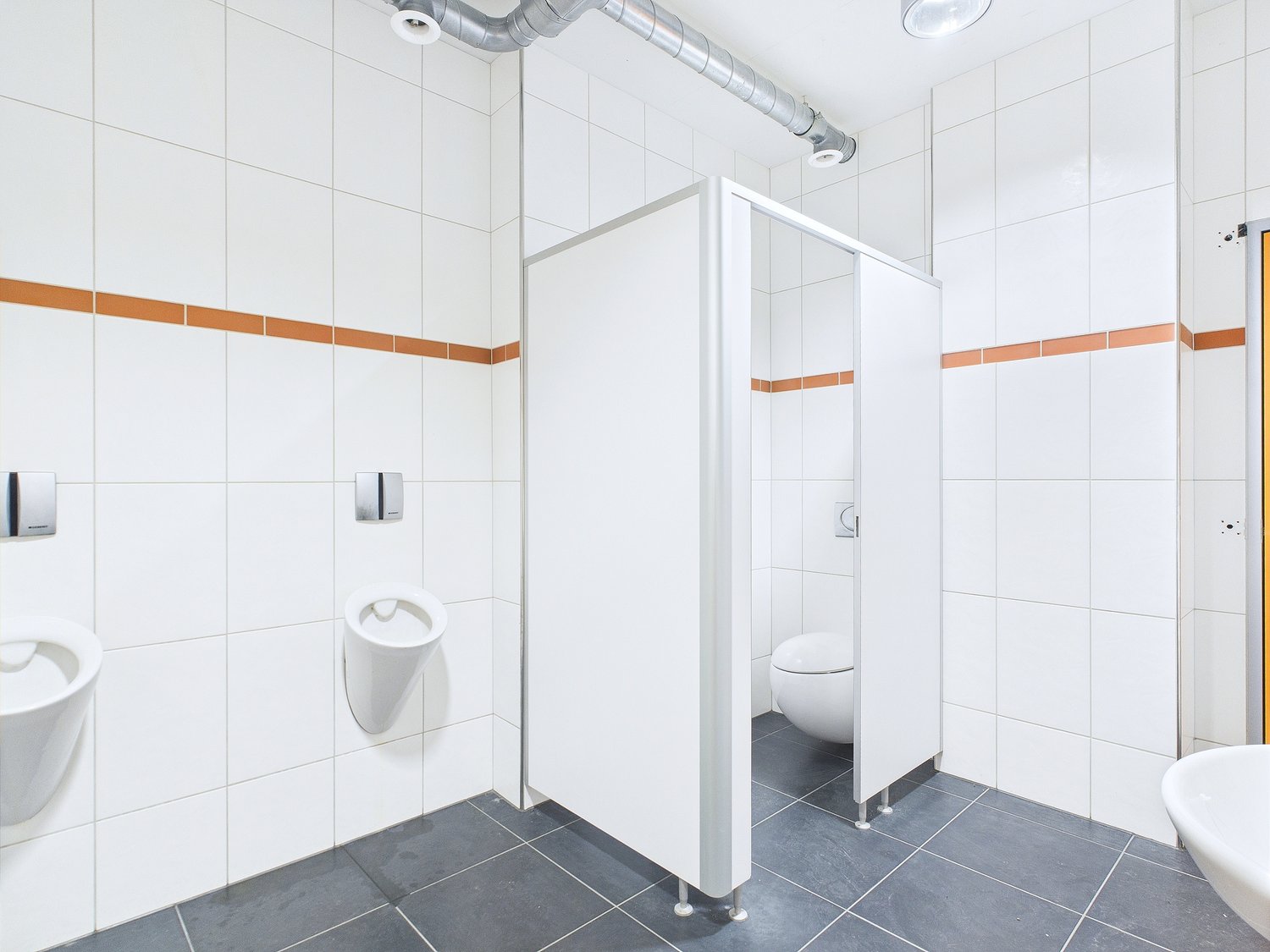 1467m² oggetto industriale