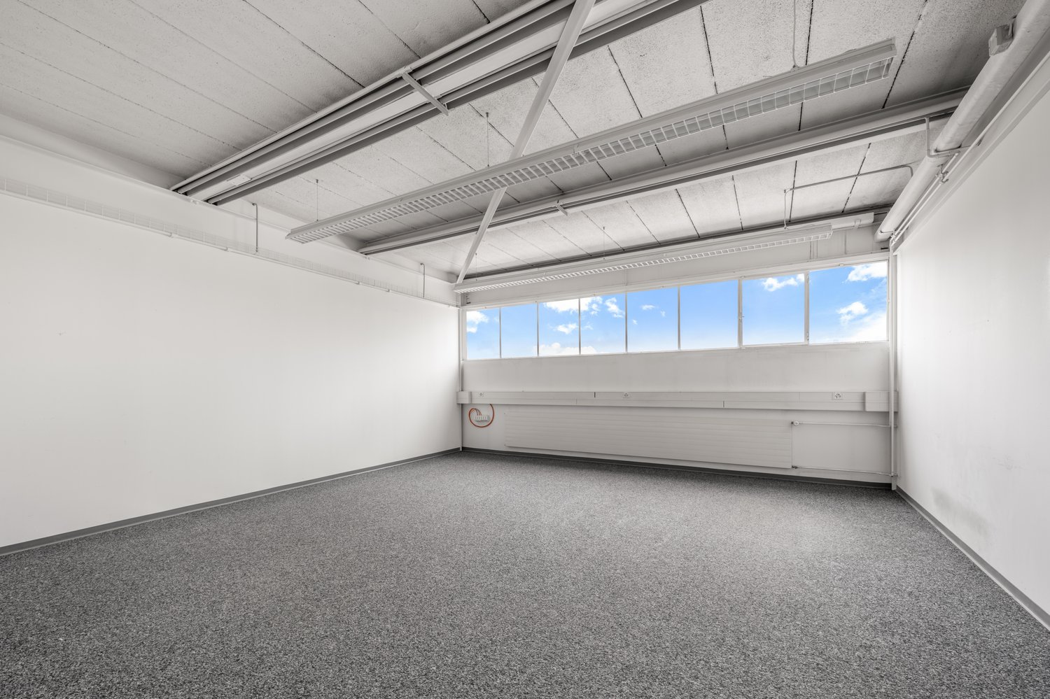 212m² commerciale