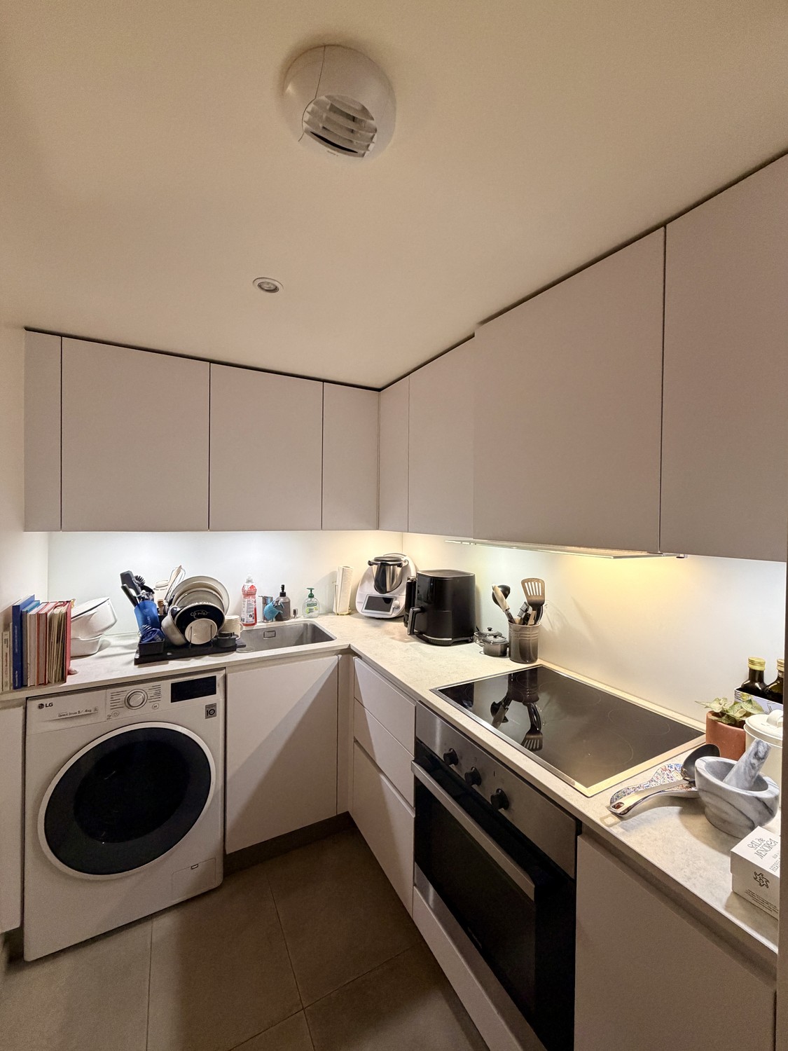 Appartamento di 2 ½ locali, foto 2 di 6