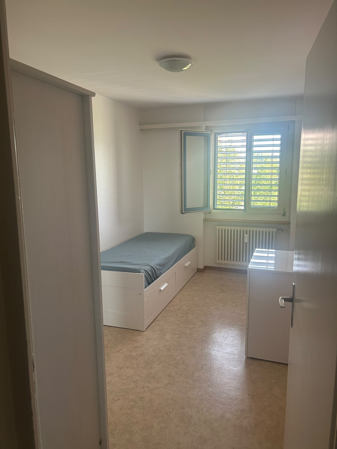 Stanza in un appartamento condiviso, foto 1 di 6