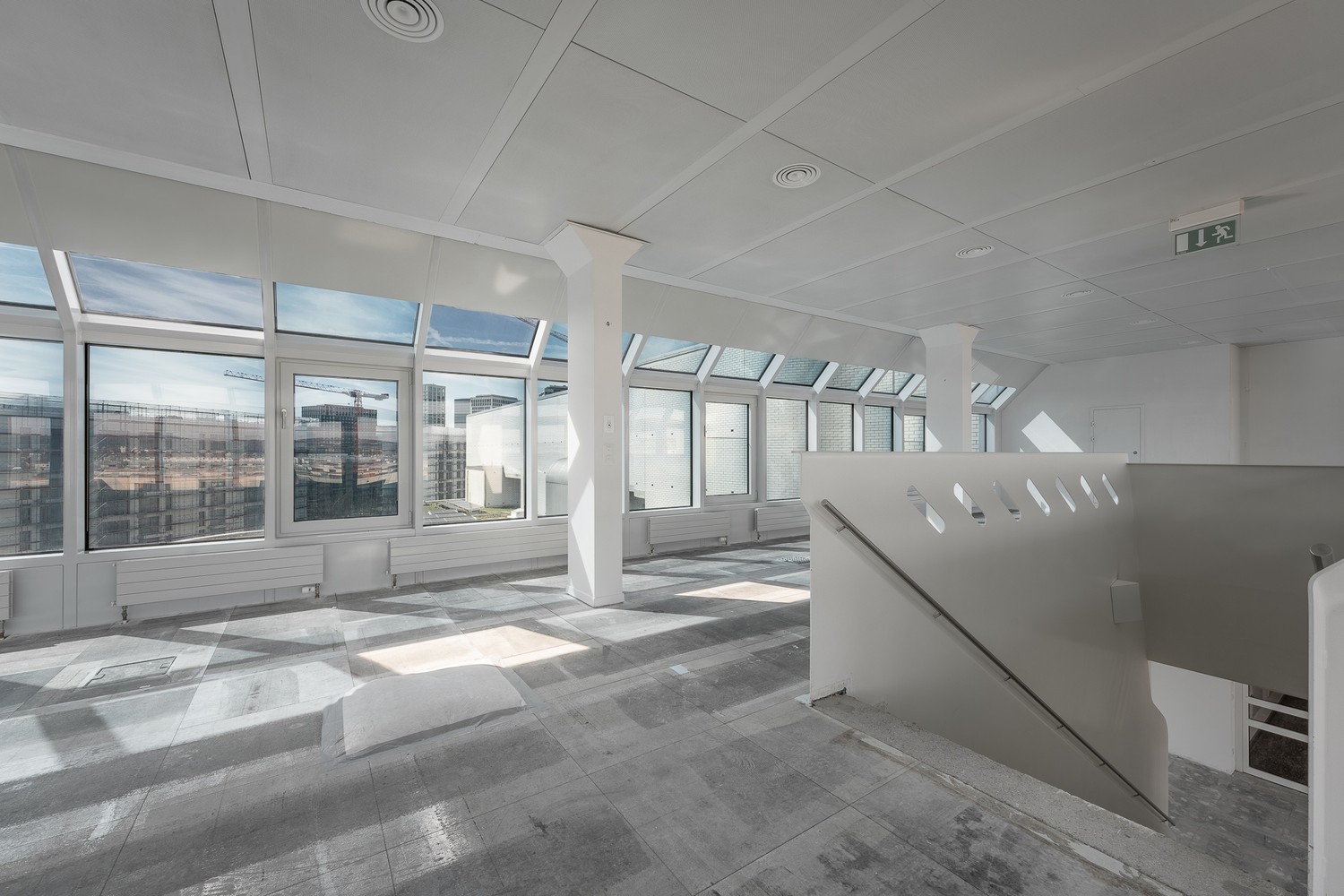 1574m² ufficio