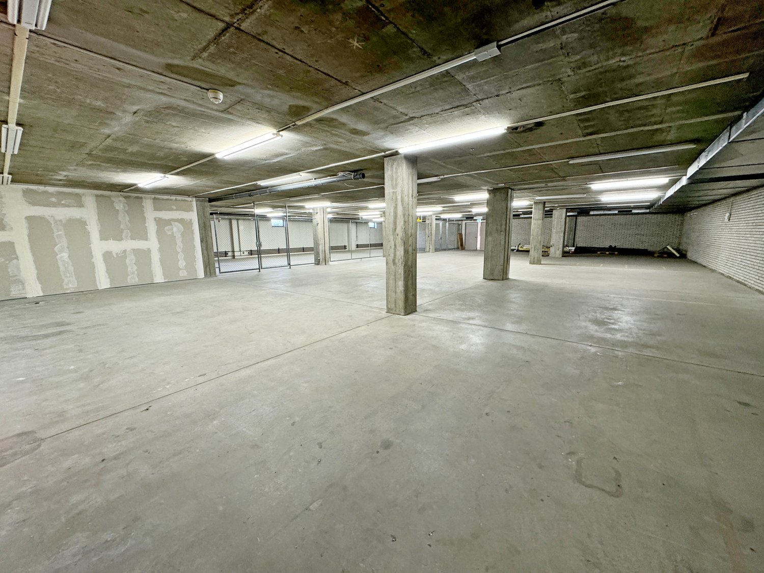 48m² deposito
