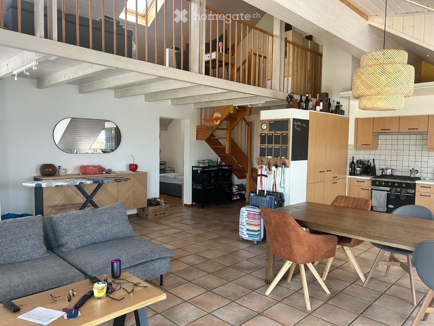 appartamento di 5 locali, foto 1 di 2