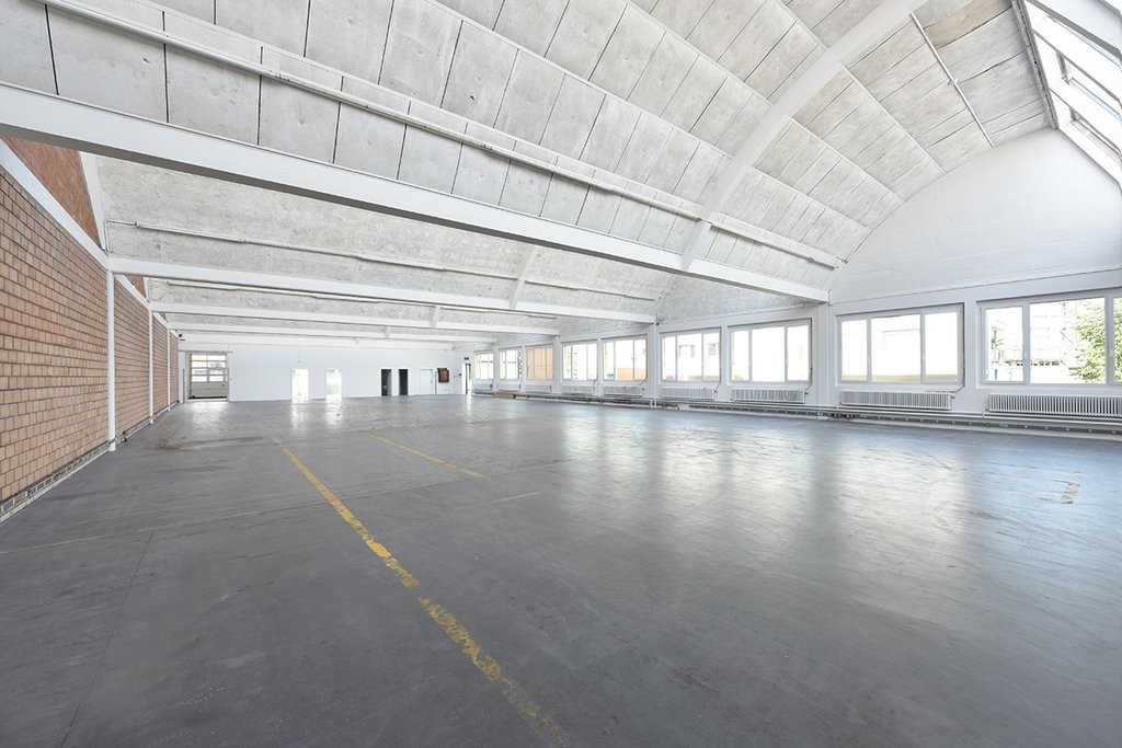 640m² commerciale