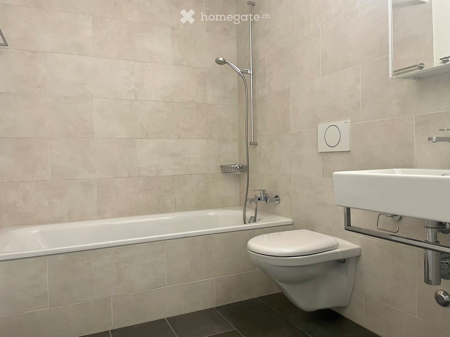 Appartamento mansardato di 3 ½ locali, foto 5 di 6