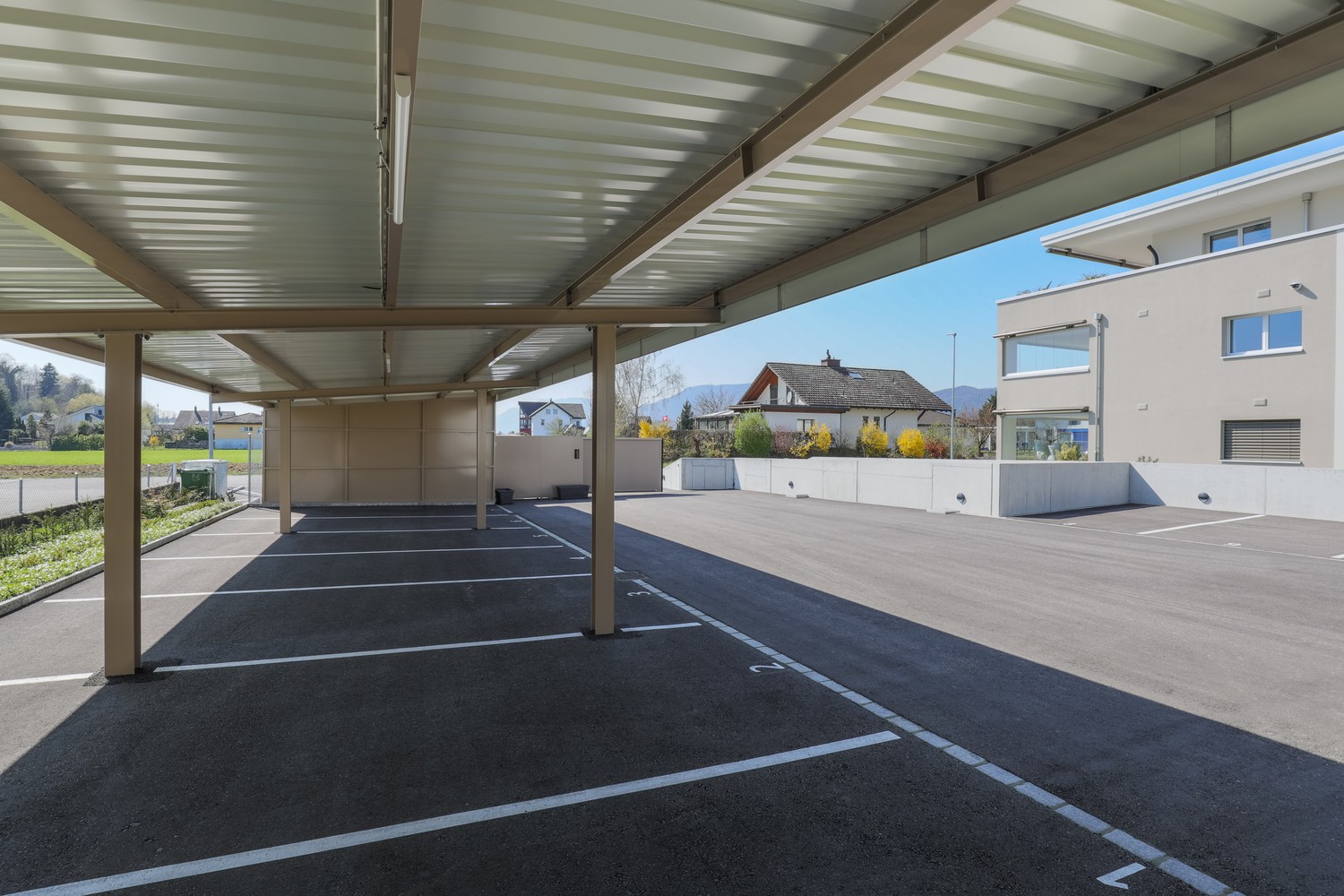 14-14m² open slot