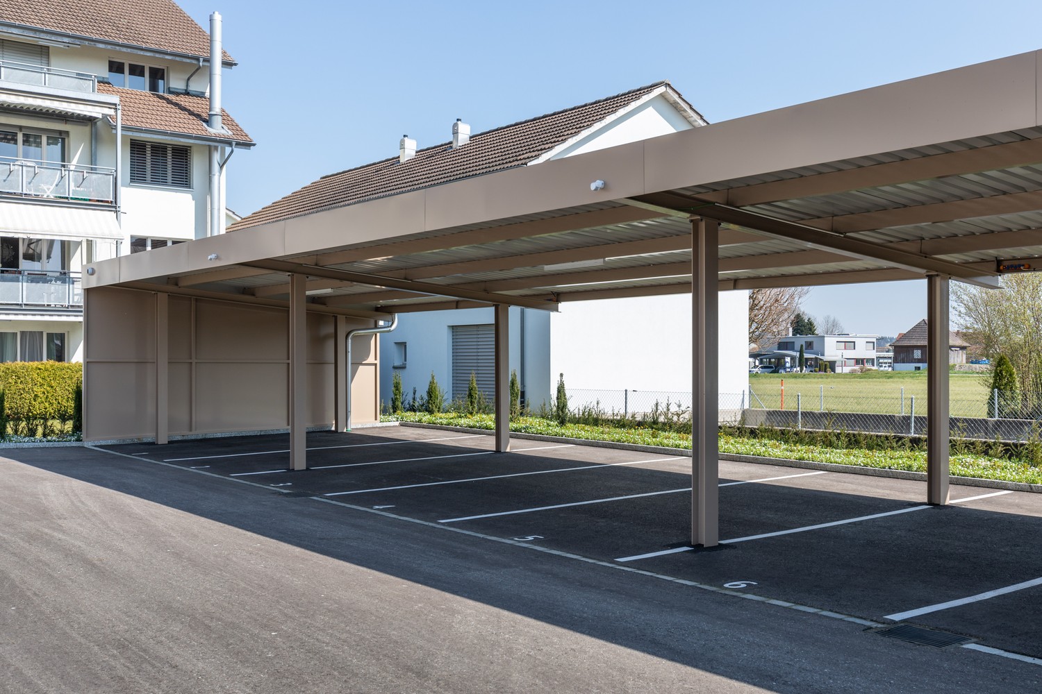 14-14m² open slot