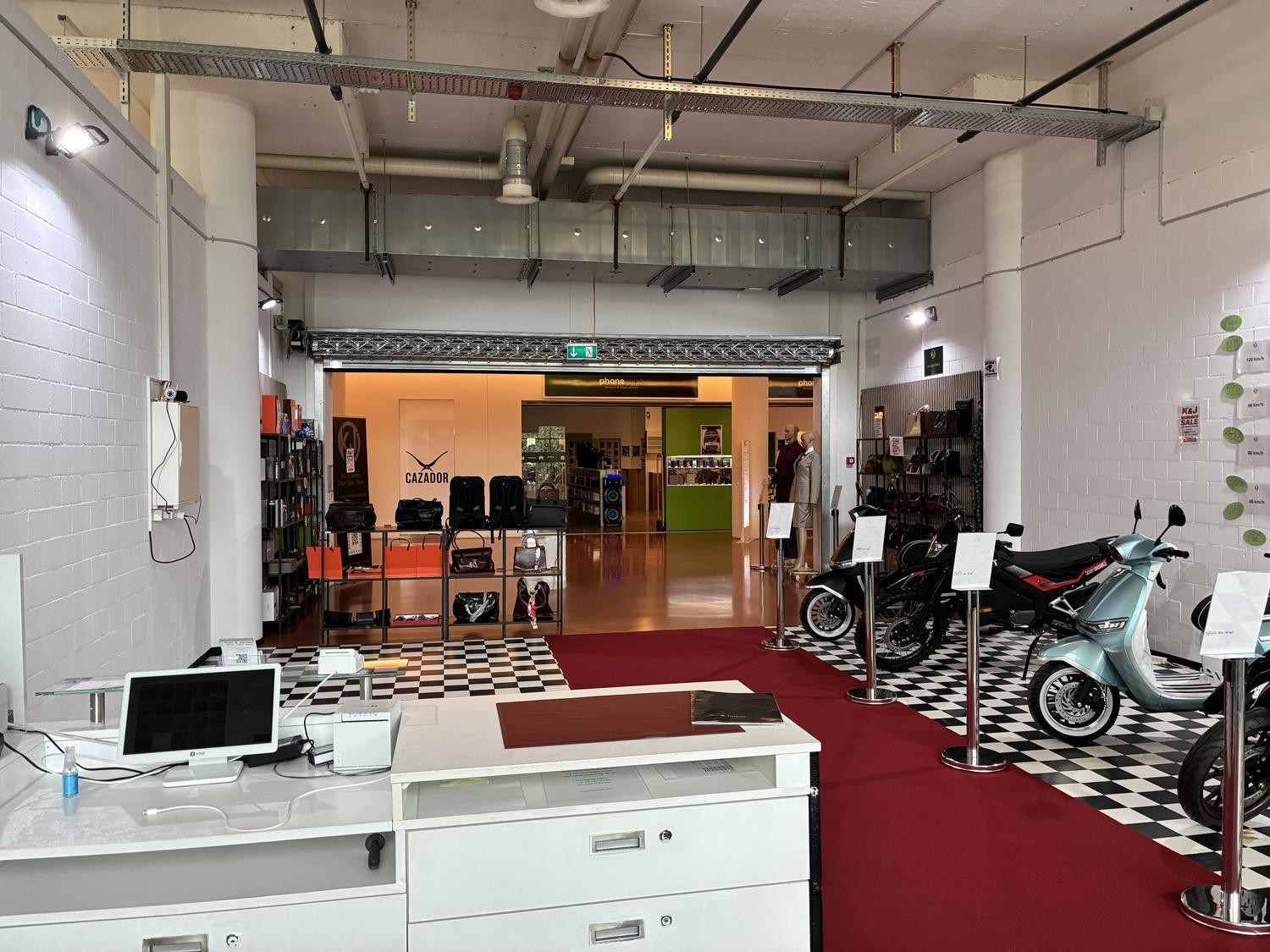 125-125m² commerciale