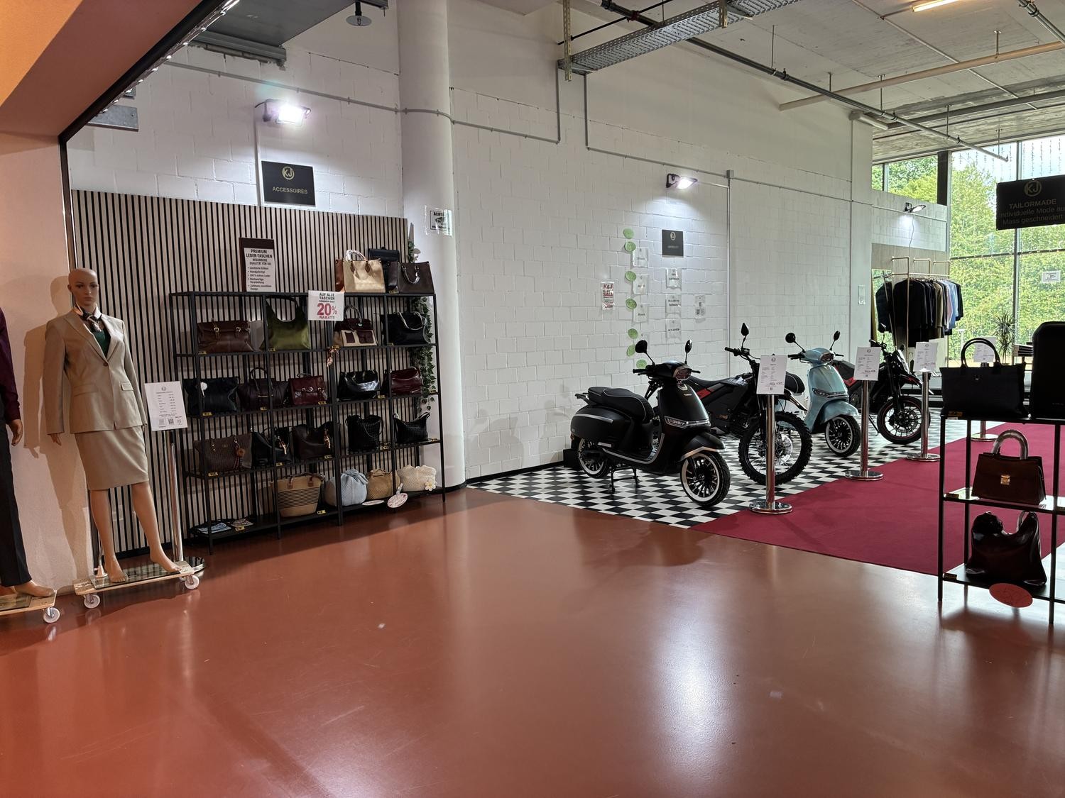 125-125m² commerciale
