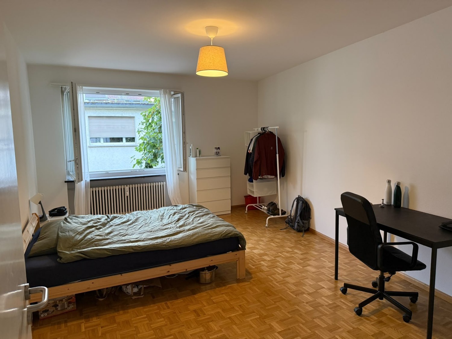 Stanza in un appartamento condiviso, foto 1 di 6