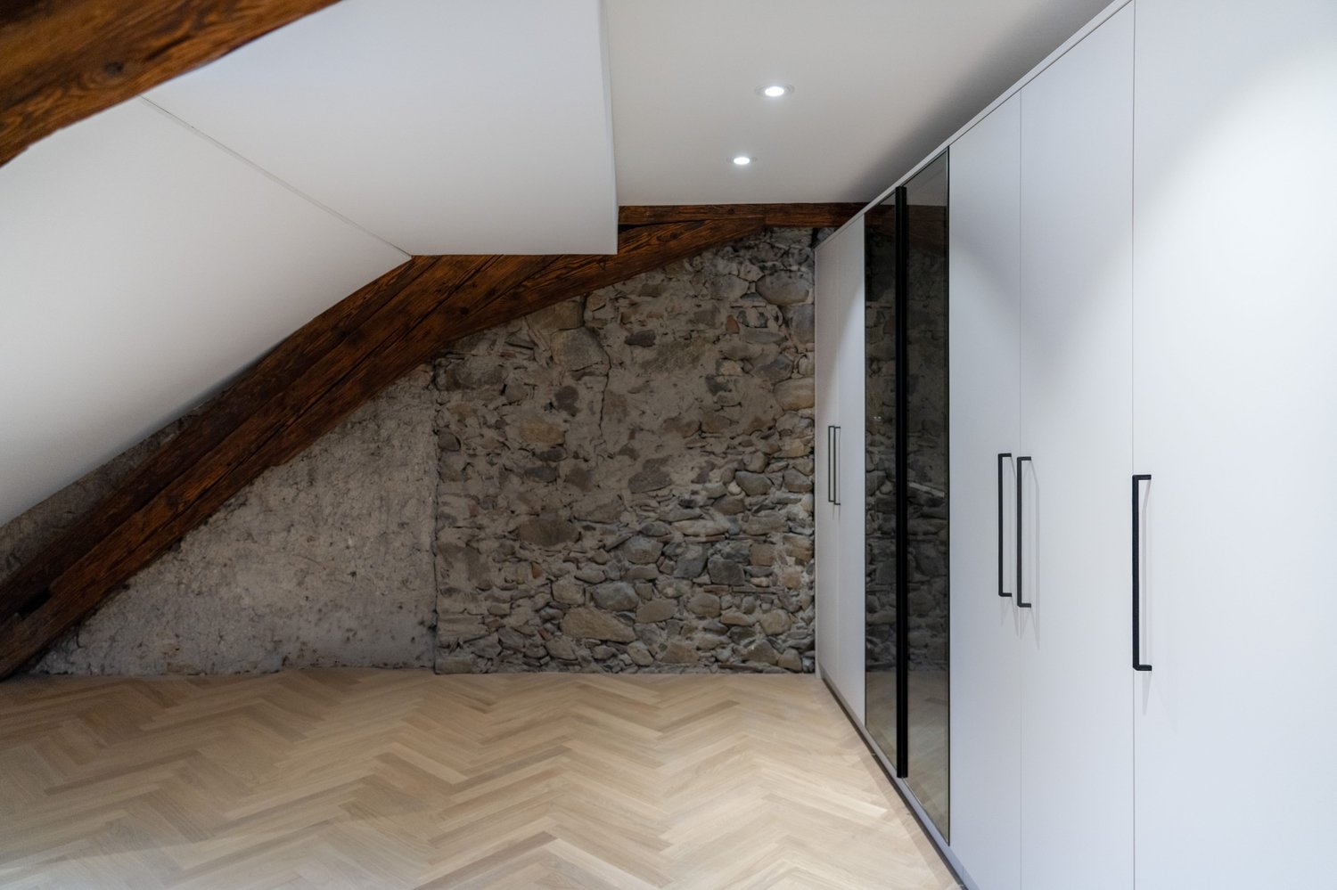 4 ½ rooms attic flat