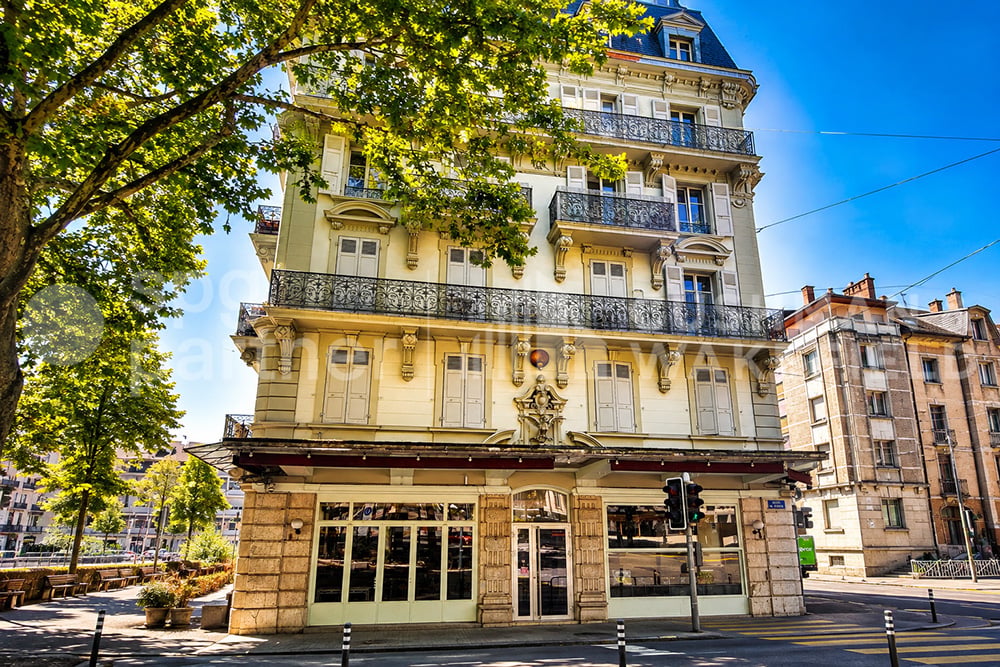 495m² commerciale, foto 1 di 8