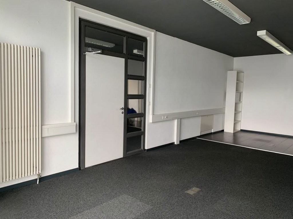 160m² commerciale