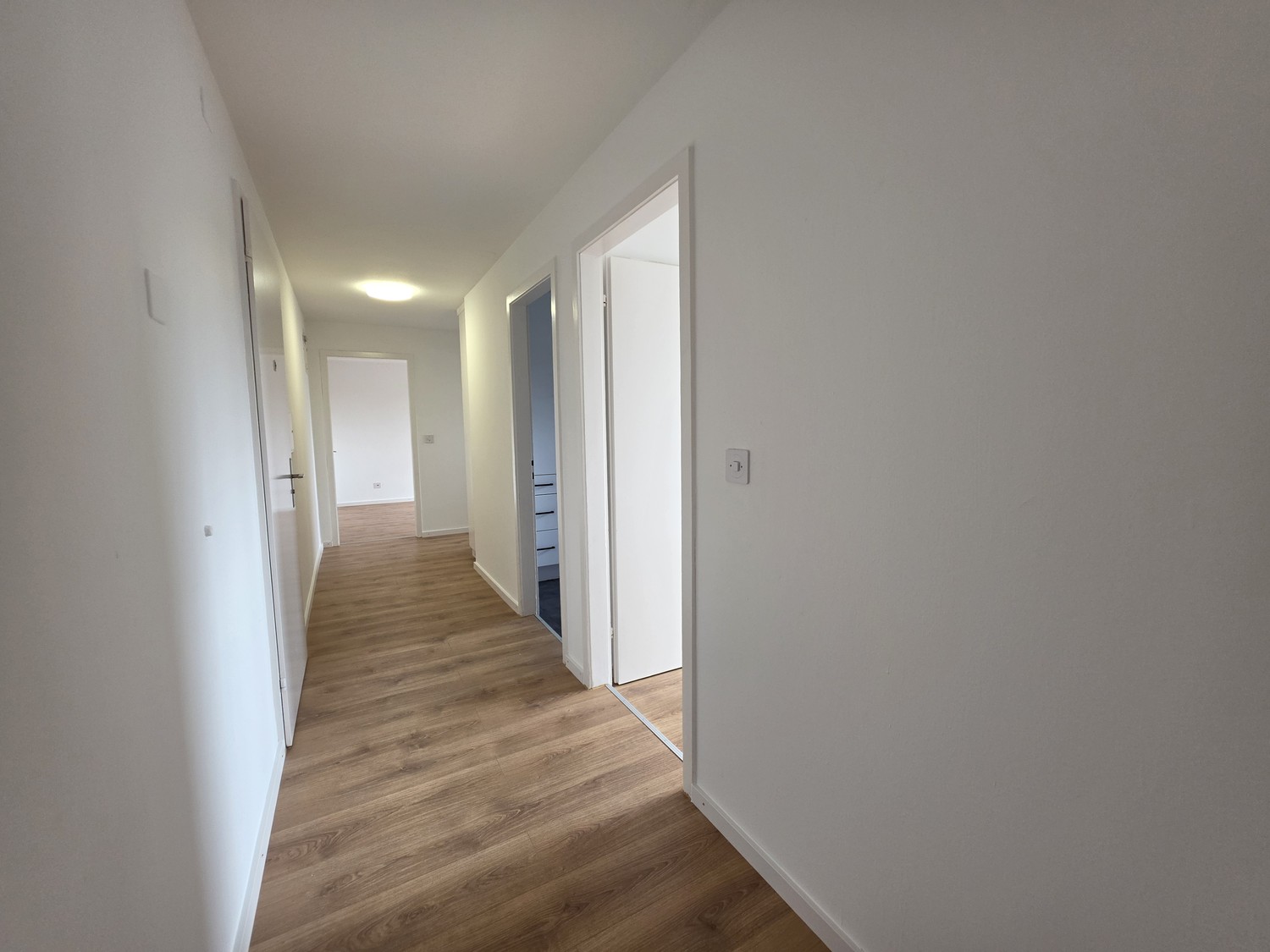Appartamento di 4 locali, foto 7 di 9