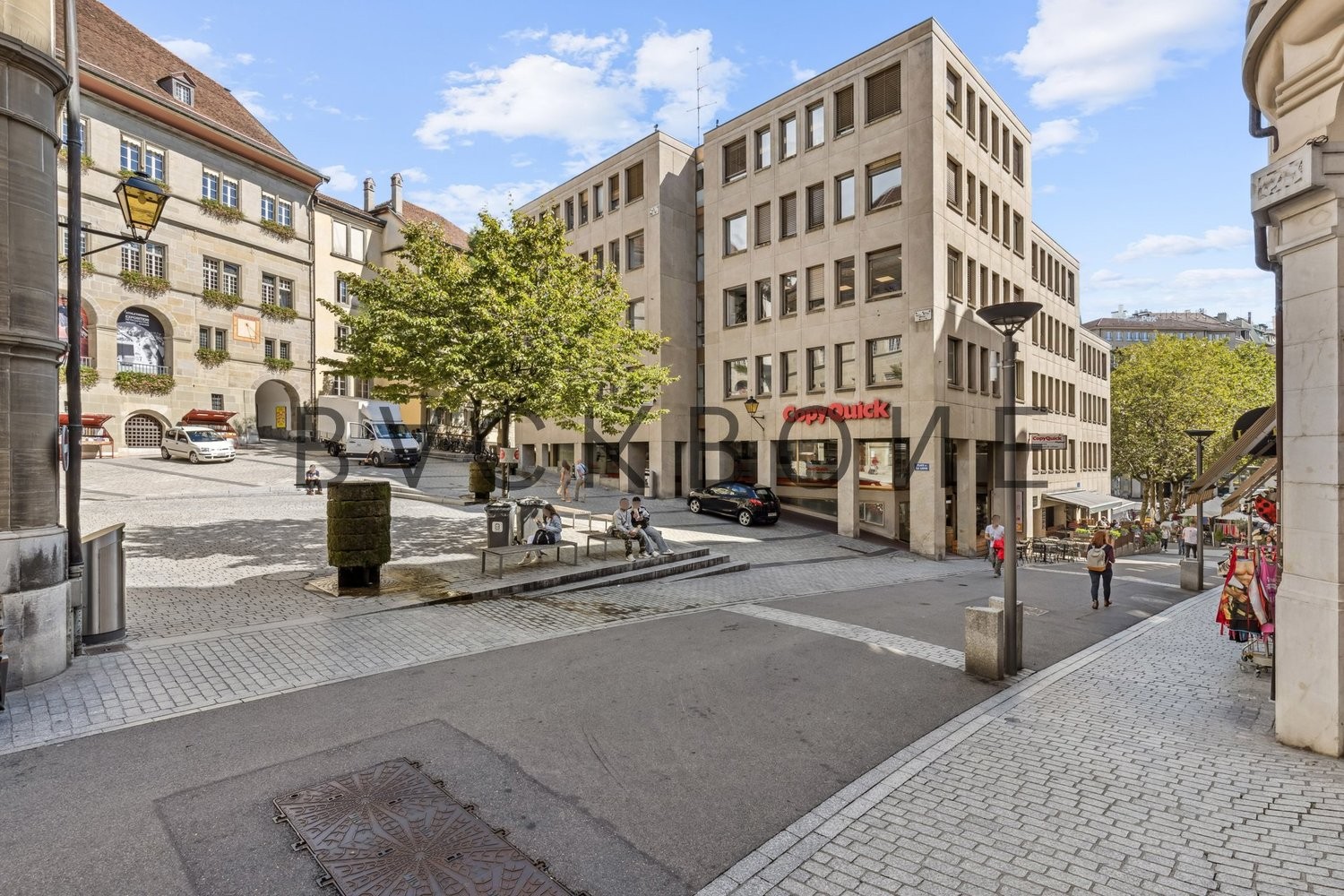 negozio di 188m², foto 1 di 6