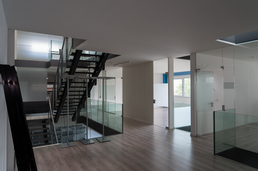 615m² ufficio