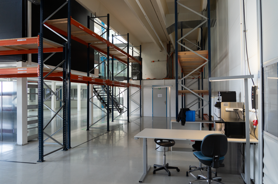 615m² ufficio