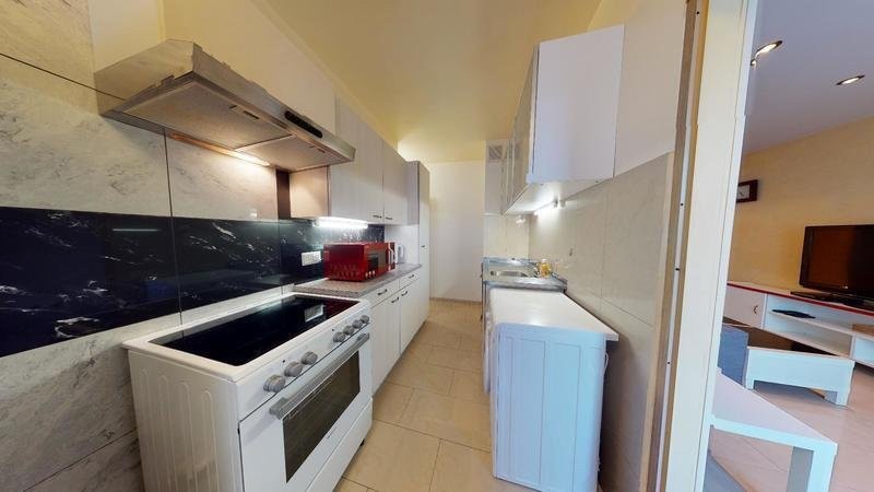 appartamento arredato di 4 locali, foto 8 di 10