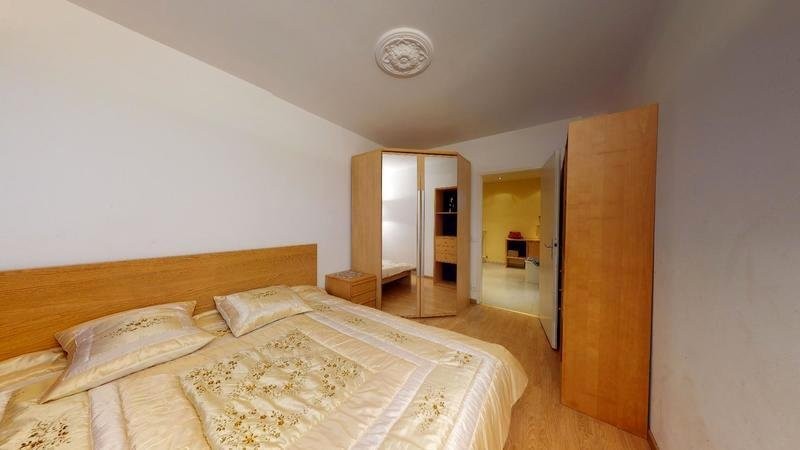 appartamento arredato di 4 locali, foto 4 di 10
