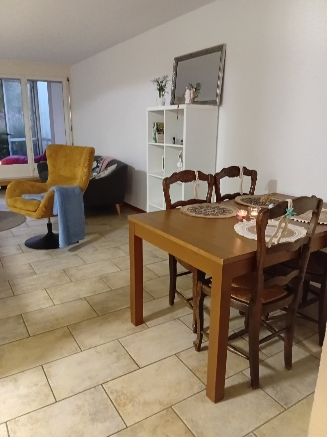 Appartamento arredato di 4 ½ locali, foto 4 di 10