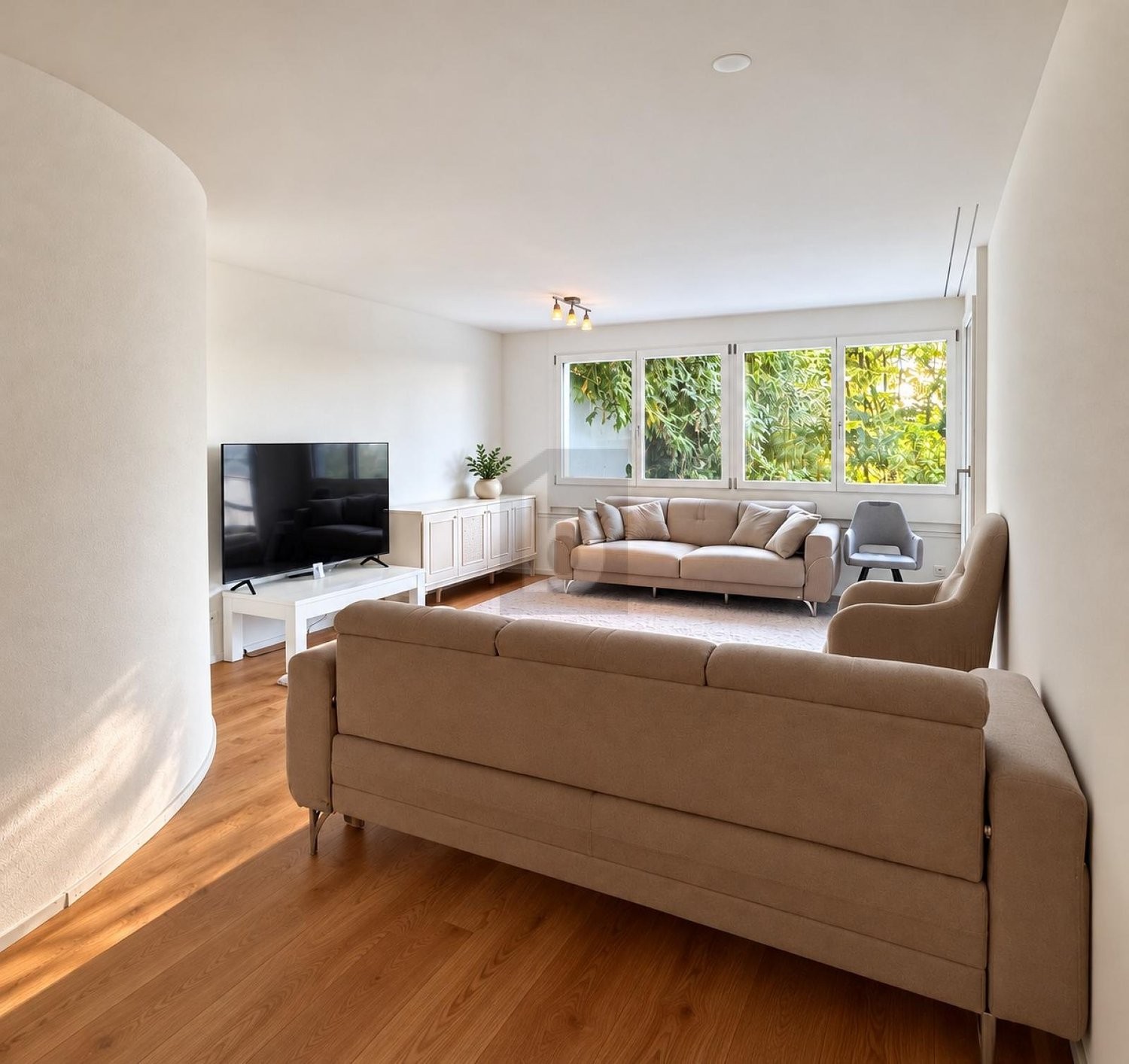 Appartamento di 2 ½ locali, foto 3 di 4