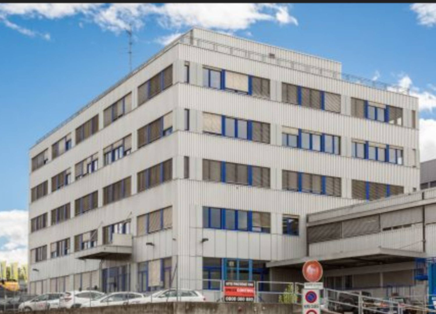 ufficio di 1016m²