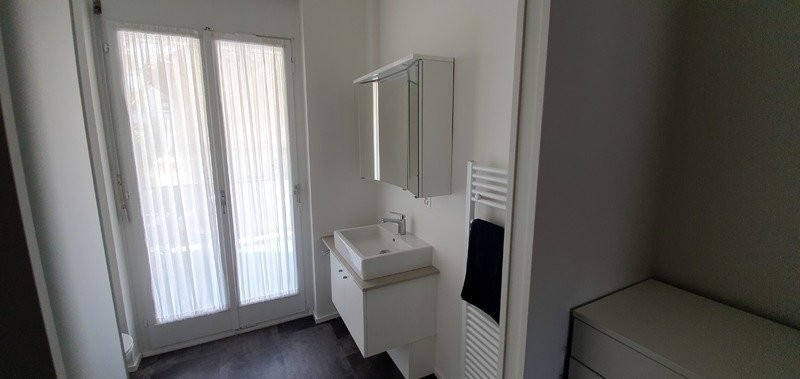appartamento arredato di 1 locale, foto 8 di 10