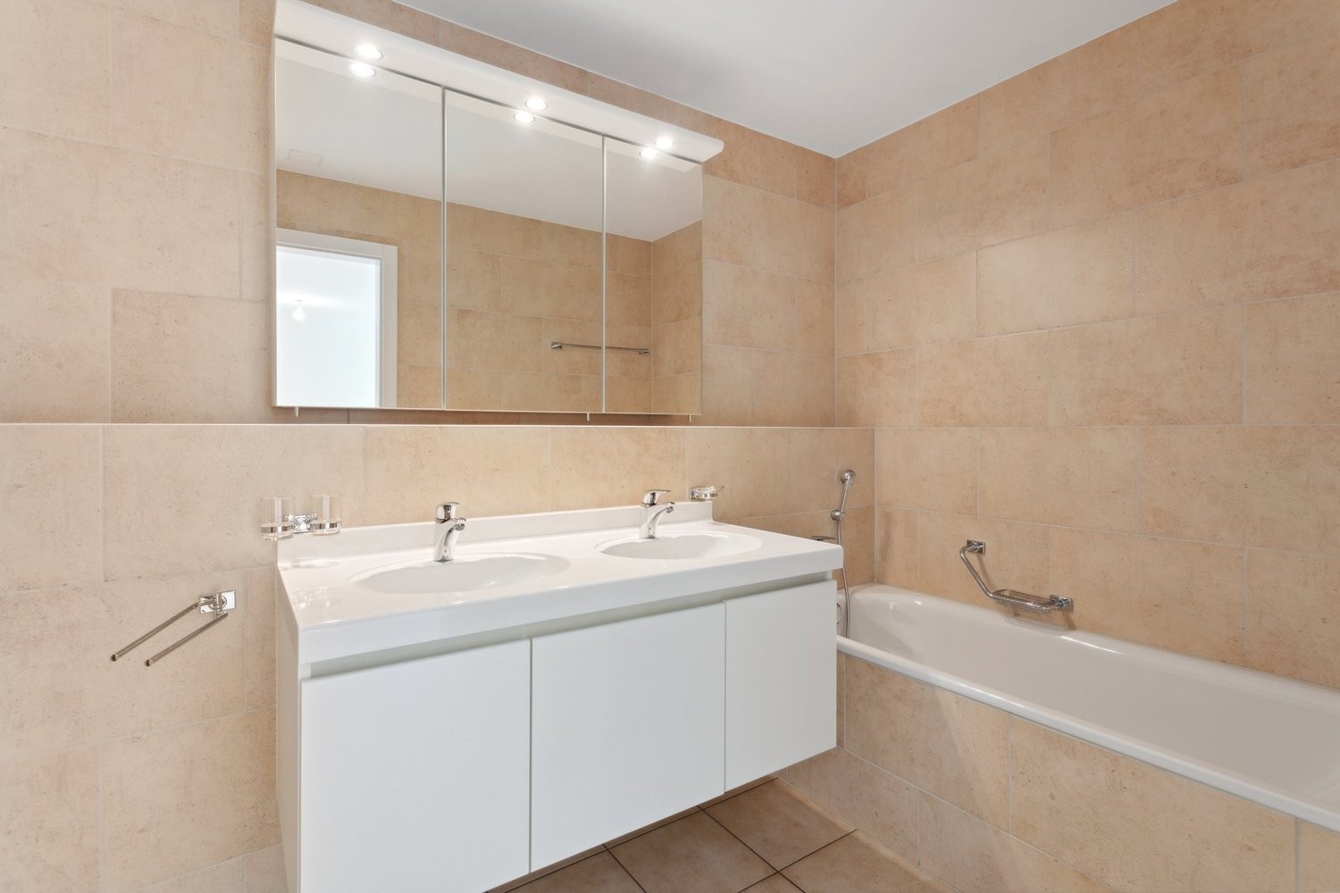 Appartamento di 2 ½ locali, foto 4 di 9