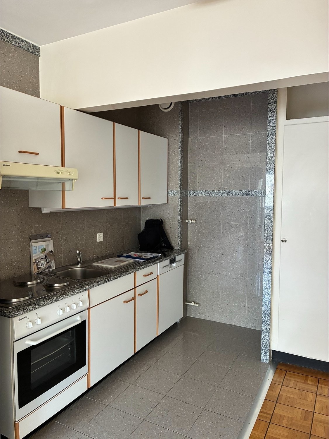 Appartamento di 2 ½ locali, foto 3 di 6