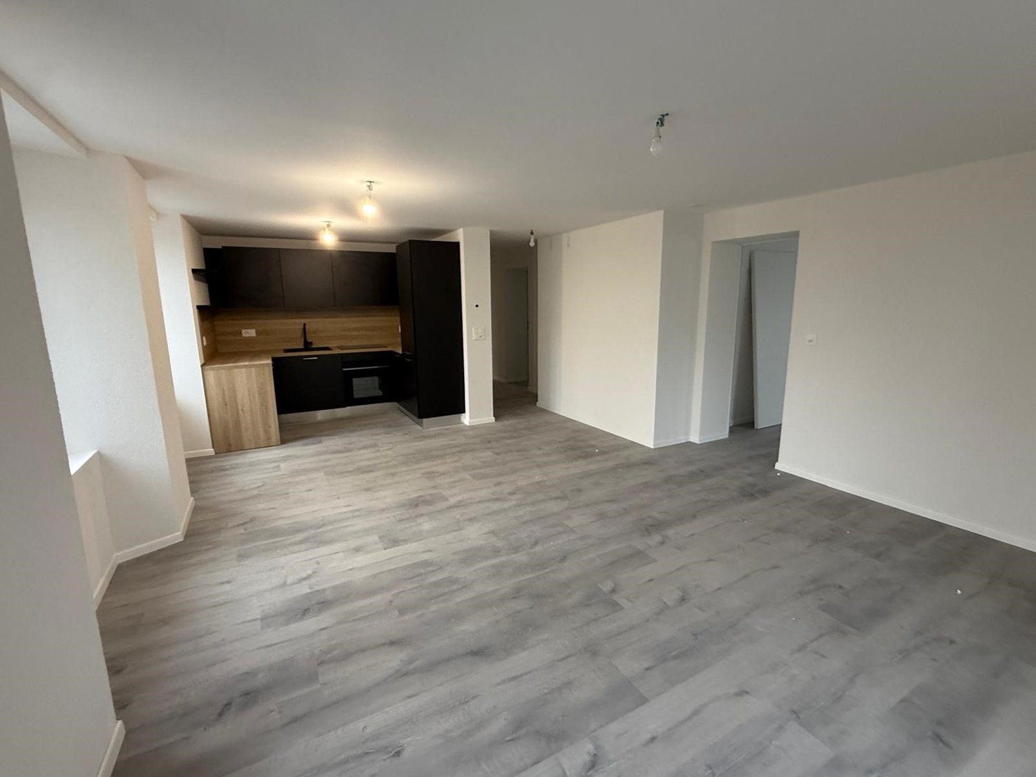 Appartamento di 4 ½ locali, foto 1 di 6