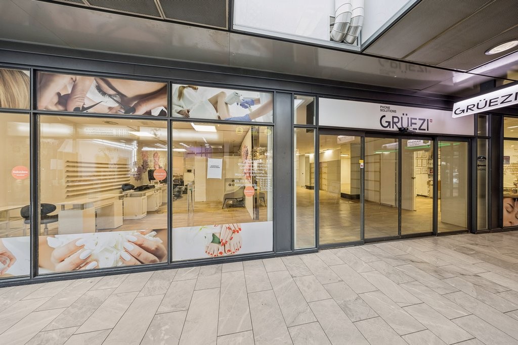 negozio di 163m²