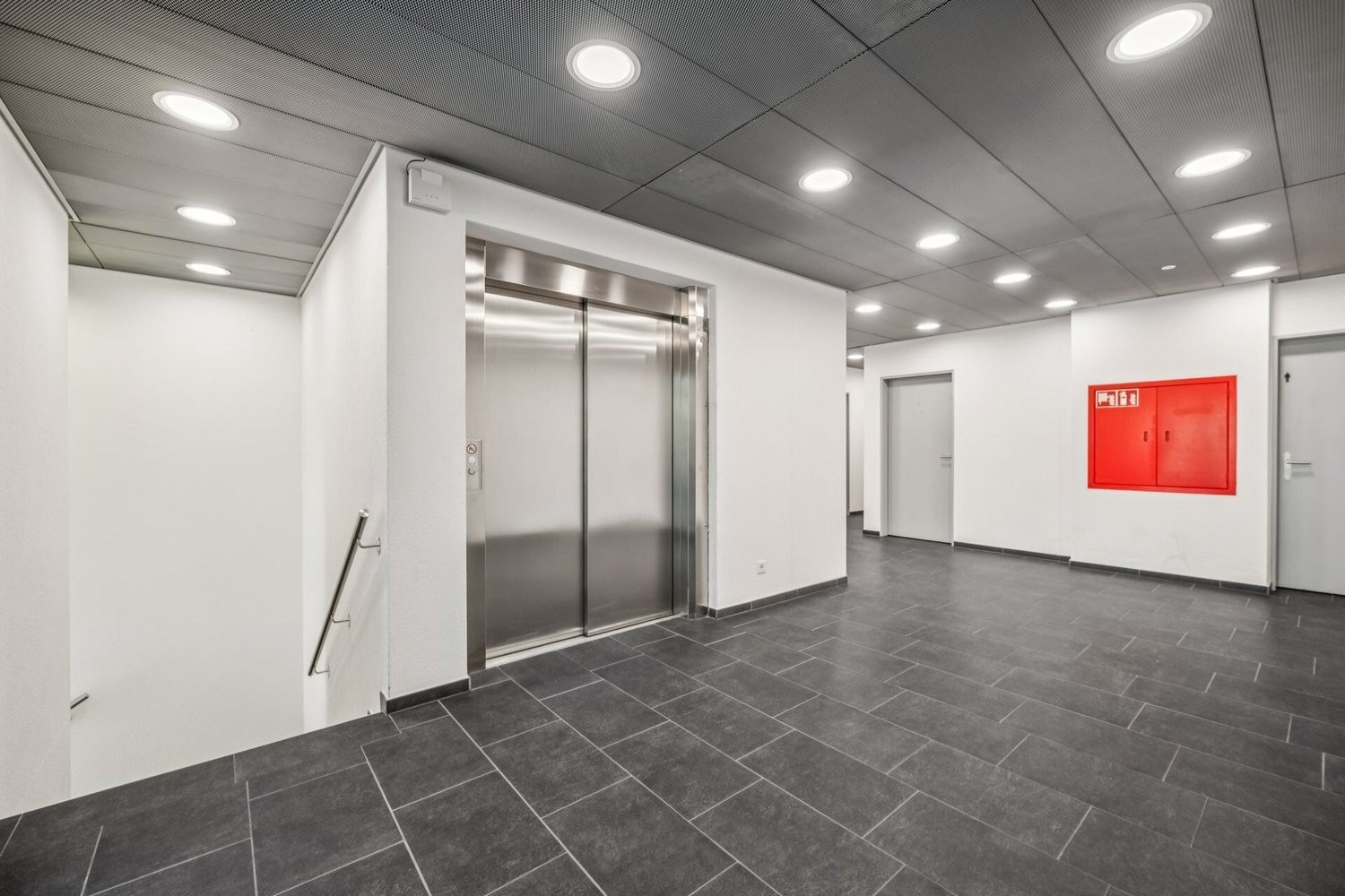 174m² ufficio