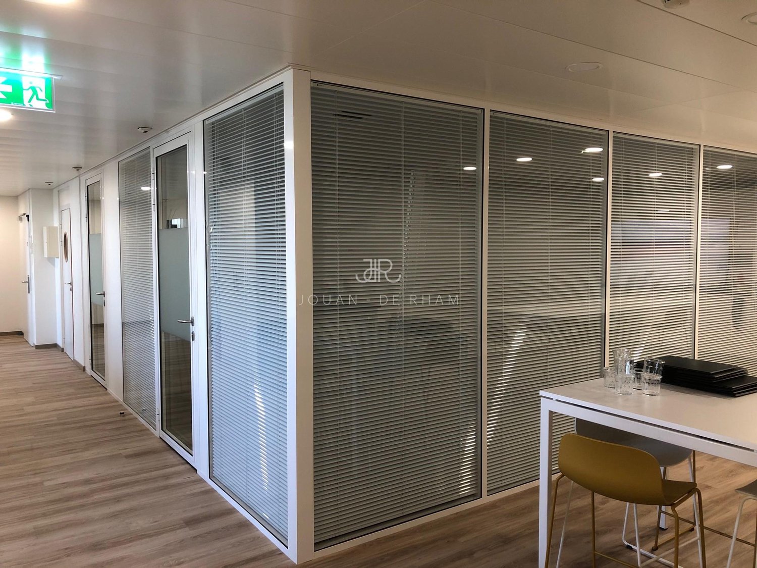 526m² ufficio