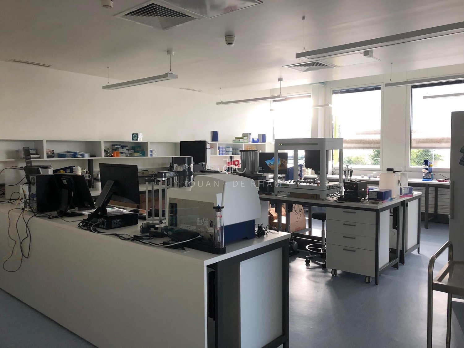 526m² ufficio