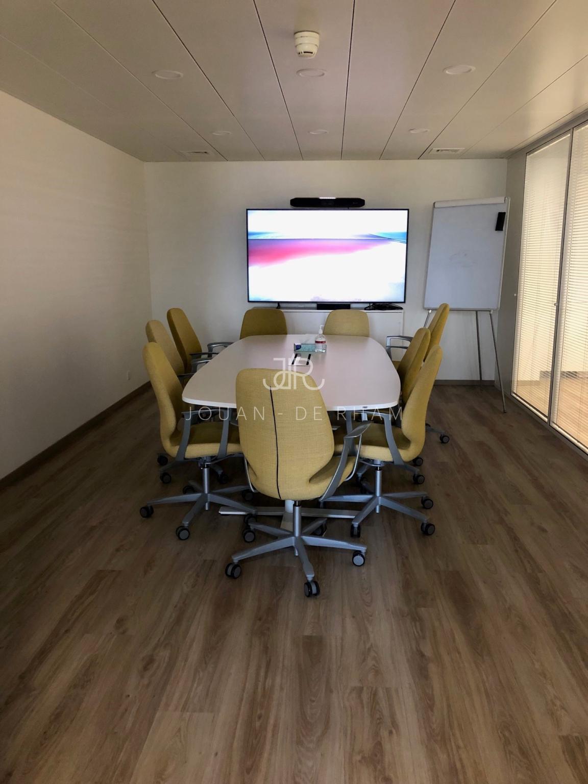 526m² ufficio