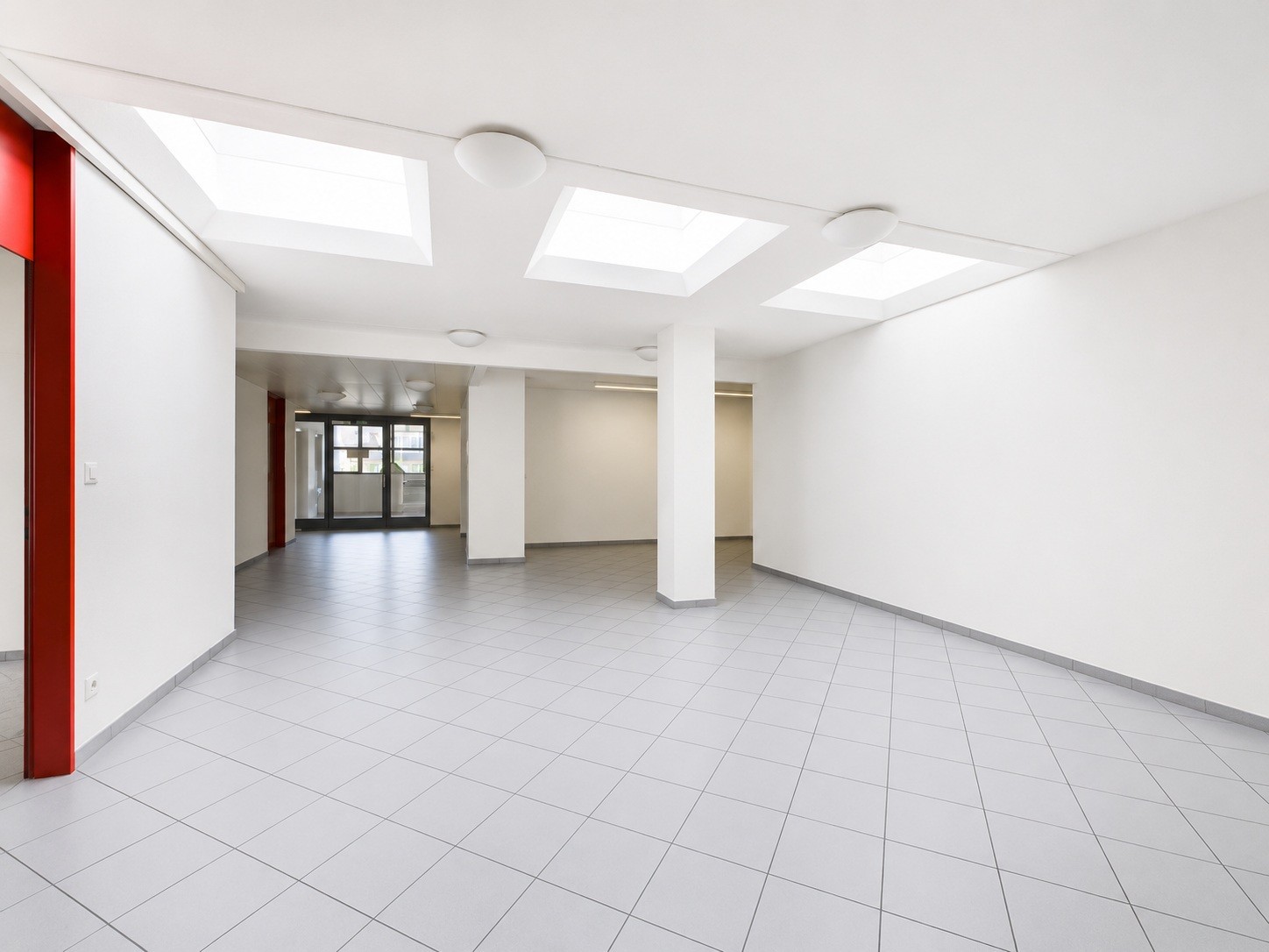 698m² de bureaux