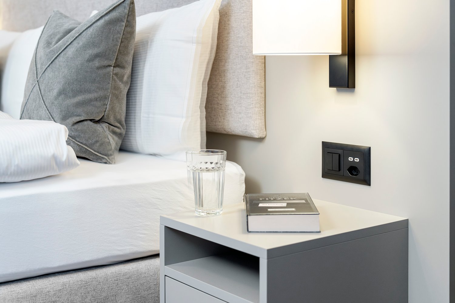 1 room furnished flat