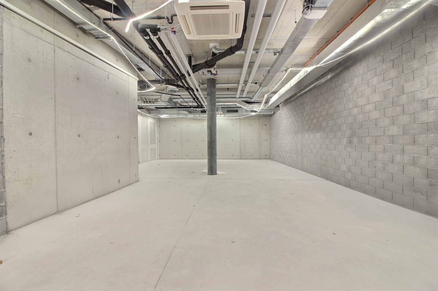 143m² Einkaufszentrum
