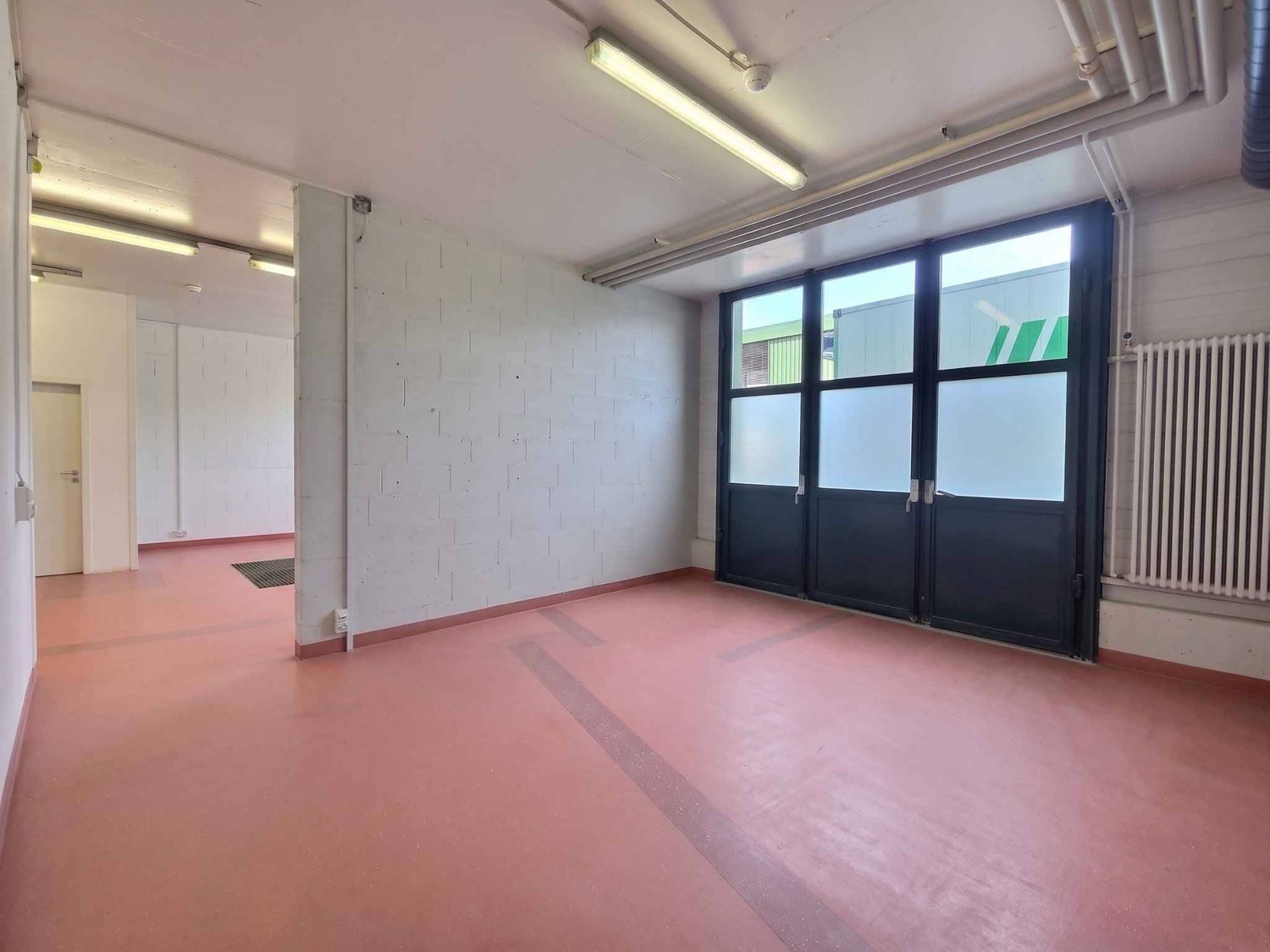 243m² commerciale