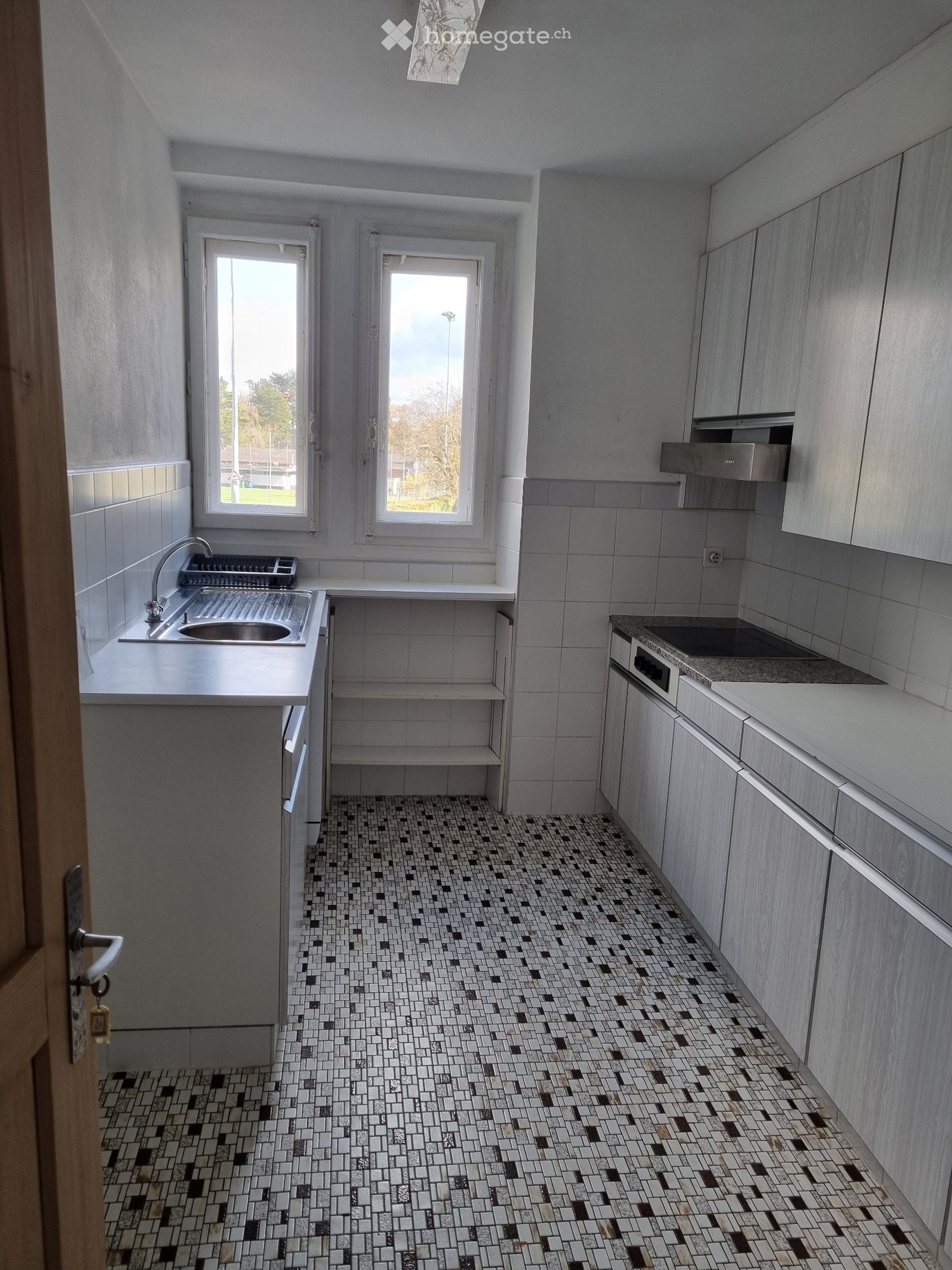 1 room single room