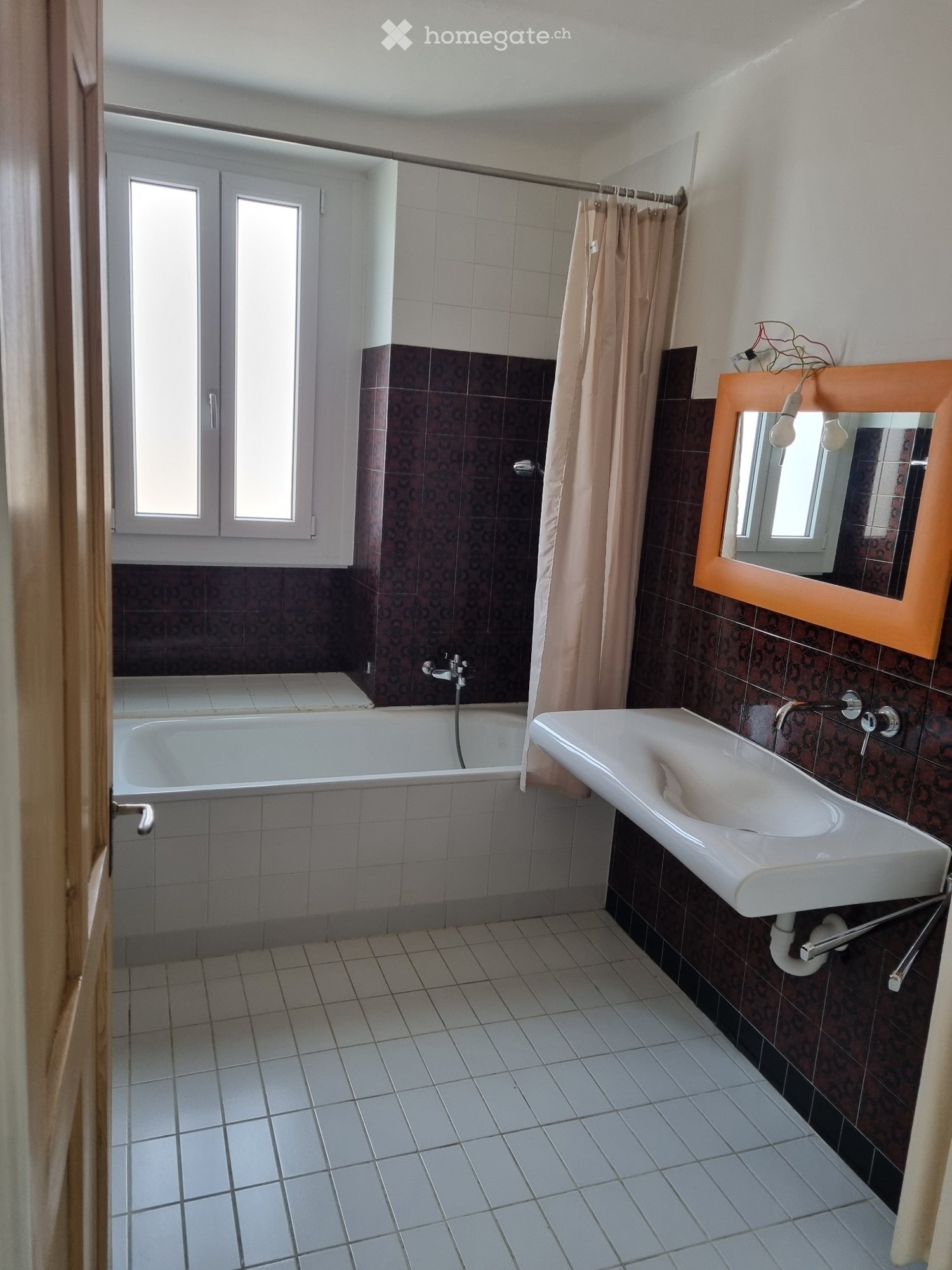 1 room single room