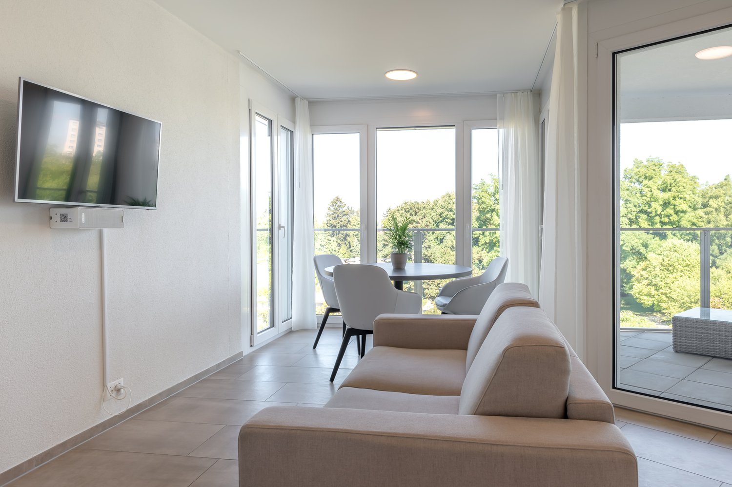 2 ½ rooms furnished flat, foto 1 di 10