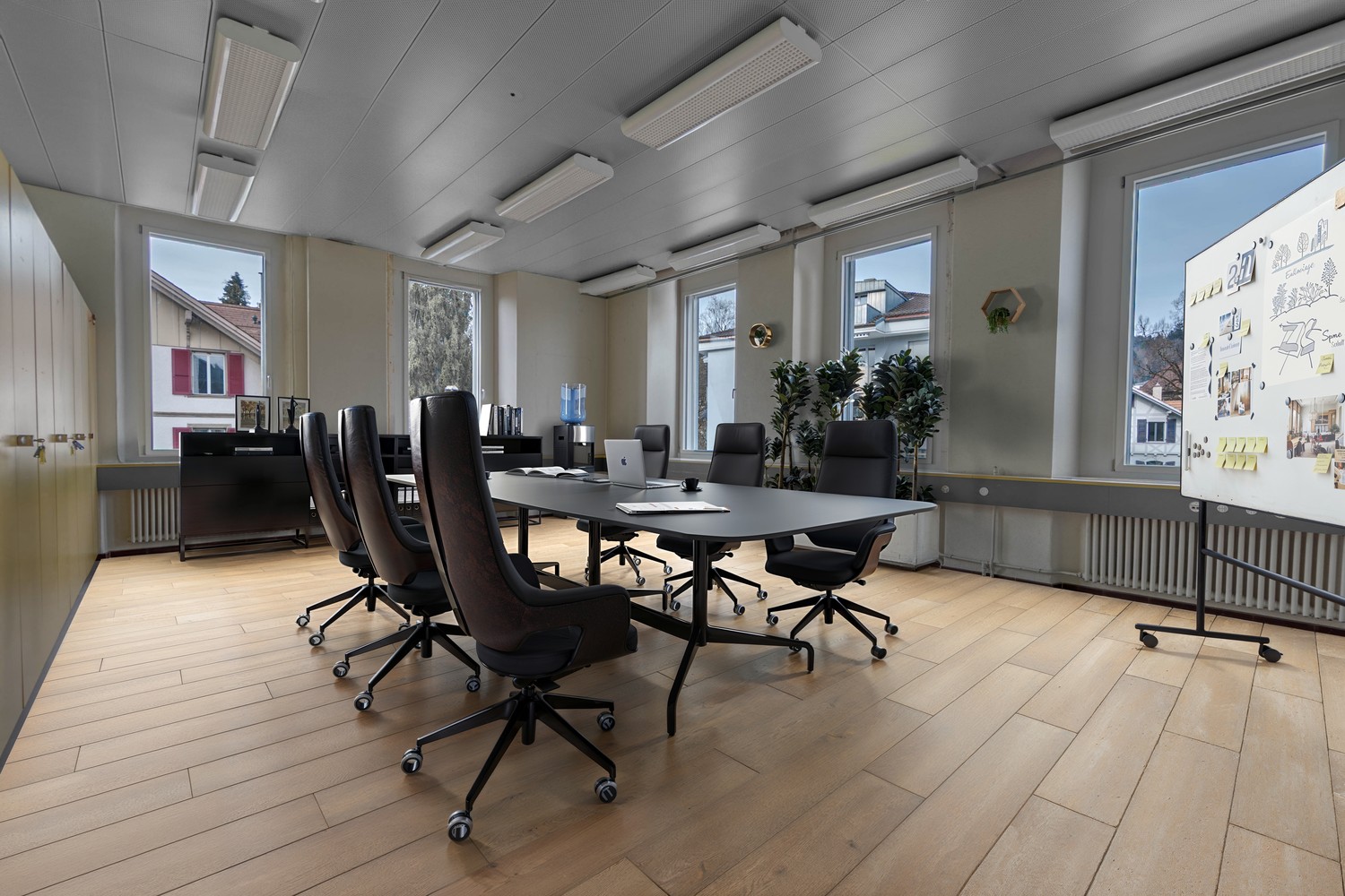 321m² office