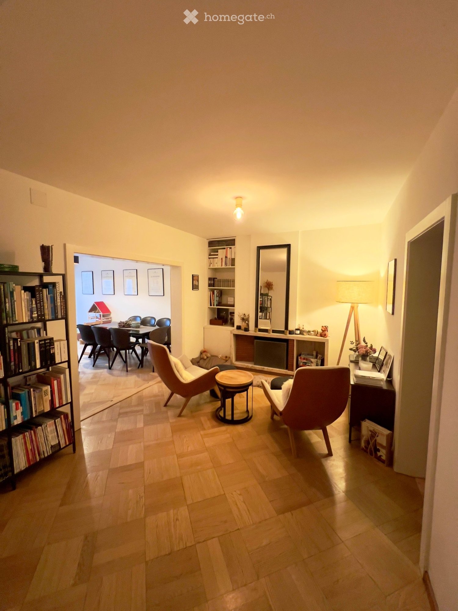 Bellissimo appartamento di 4,5 locali con doppia esposizione e due balconi Florissant / Rue de lAthénée