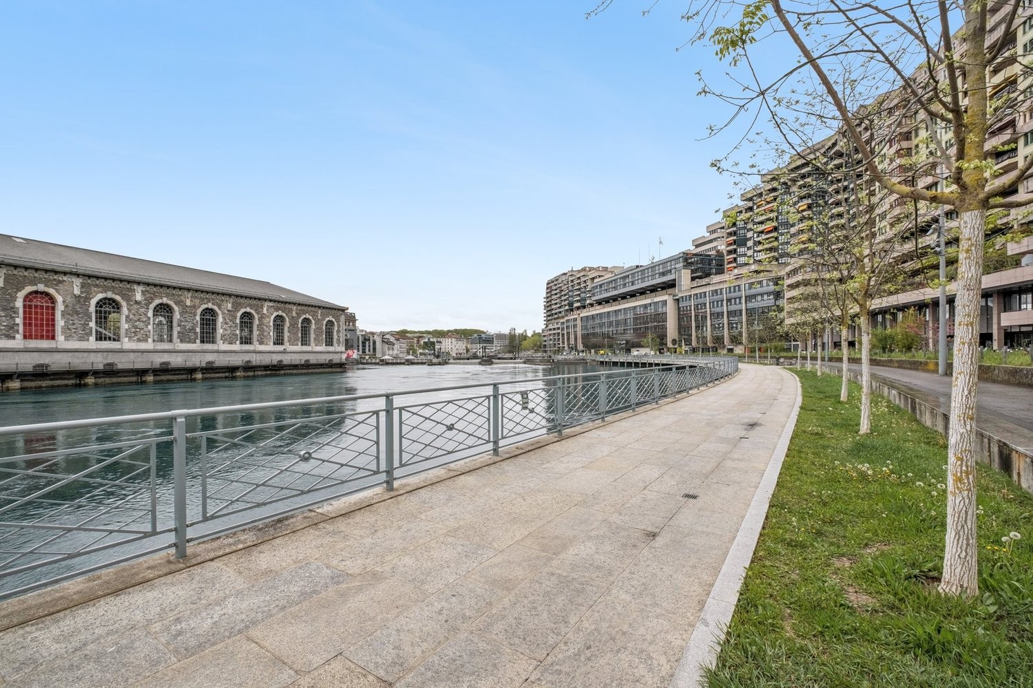 324m² ufficio, foto 2 di 10