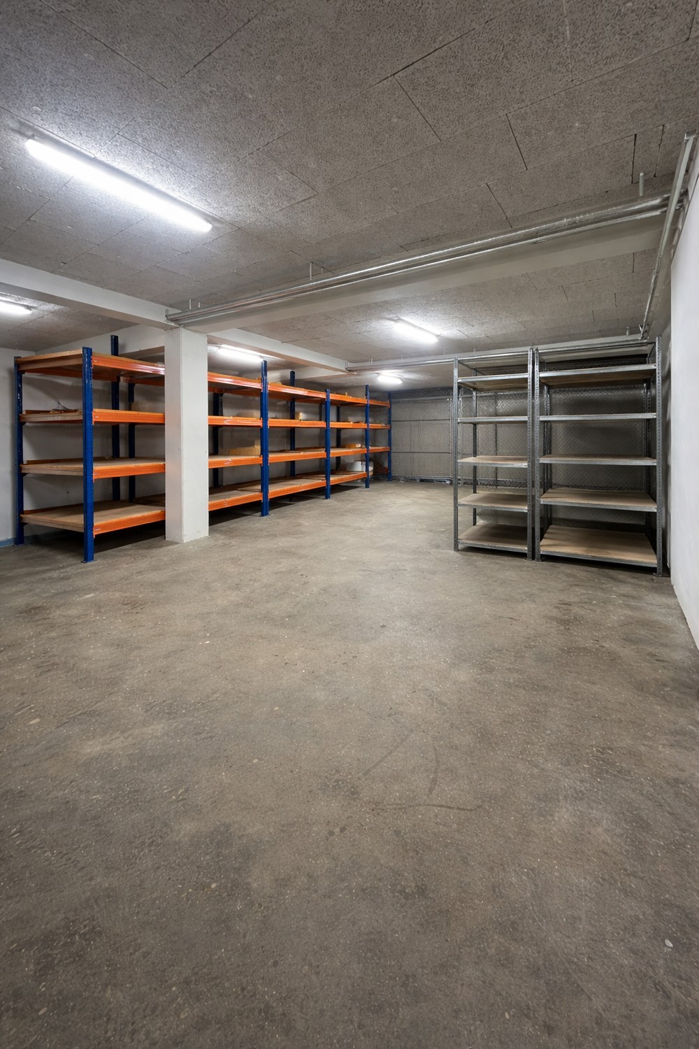 121m² deposito