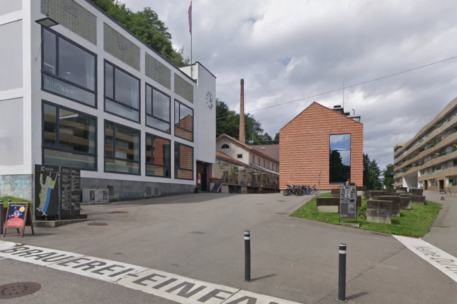 121m² deposito